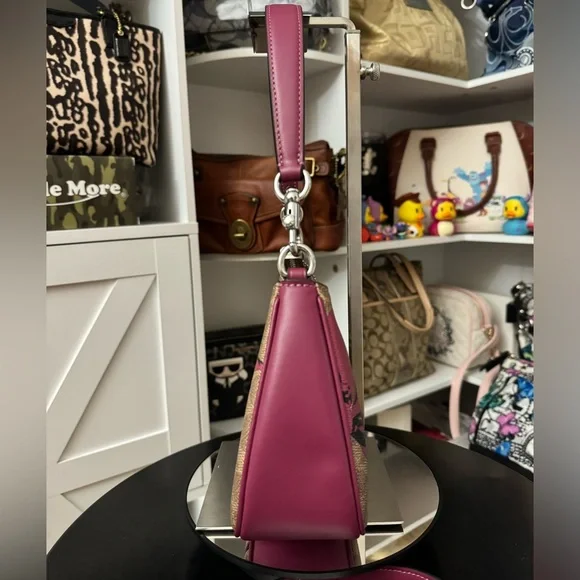 Coach Teri with Bow Print Shoulder Bag - Picture 4 of 9